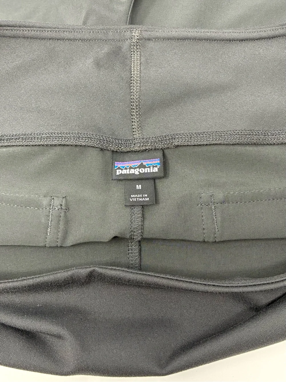 Patagonia Happy Hike Shorts Black Women’s SZ Medium Lightweight Clothing Stretch